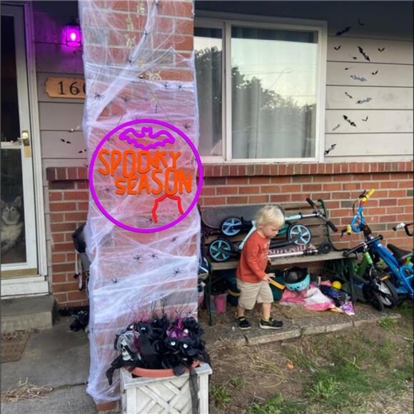 Spooky Season Neon Sign, LED Halloween Neon Light for Décor, Halloween Parties - Picture 4 of 8